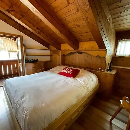 Casa Pizzo A Cortina Apartment
